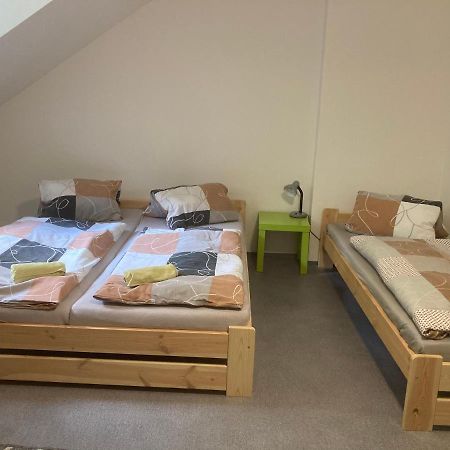 Appartement Apartman Restaurace Praha à Jetřichovice Extérieur photo